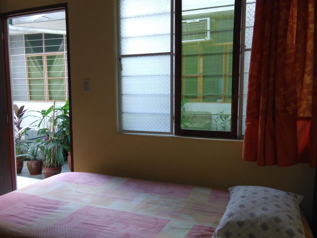 Hostal El Colibri Ікітос Номер фото
